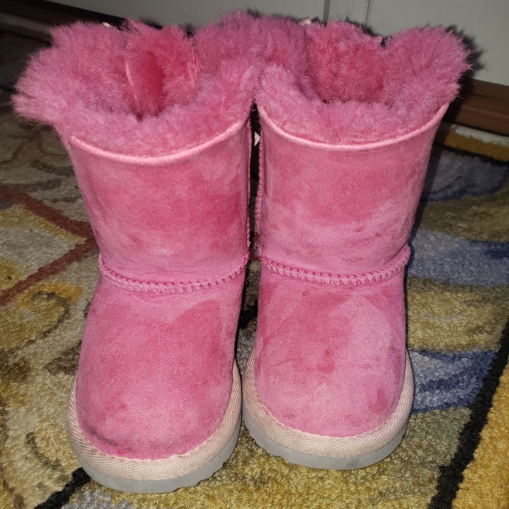 Toddler Bailey Bow 2 UGGs